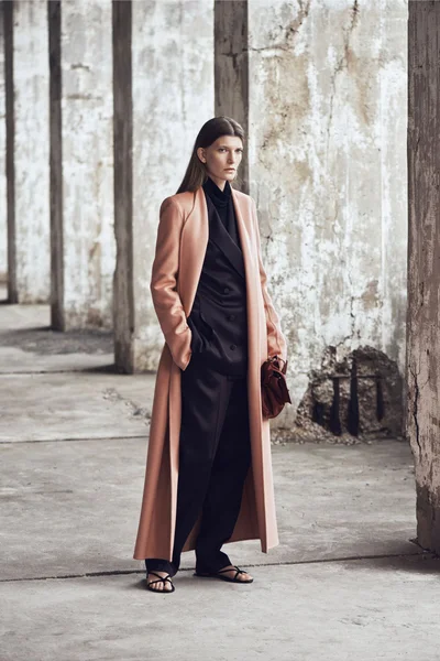 Look 3